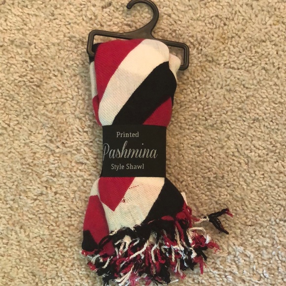 Pashmina Style Shawl - Picture 1 of 3